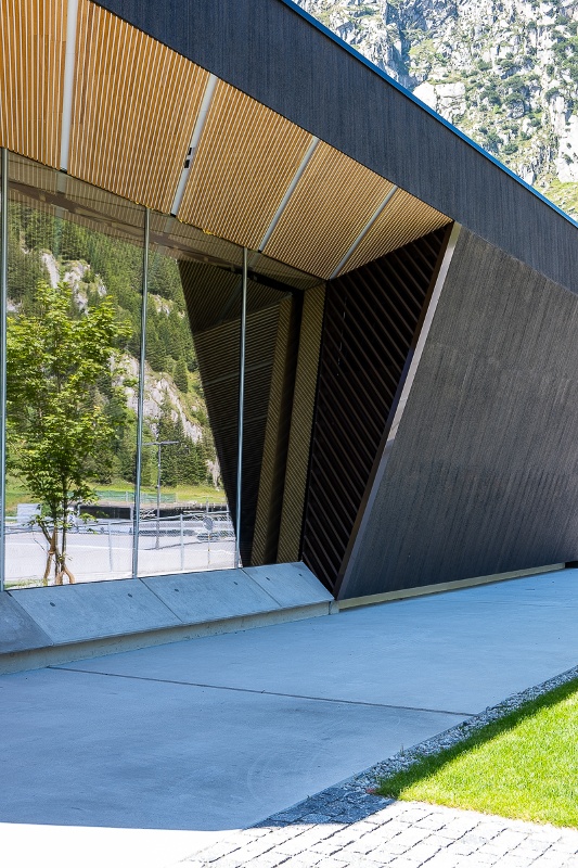 Schmid Projekt Andermatt Konzerthalle (5)-1