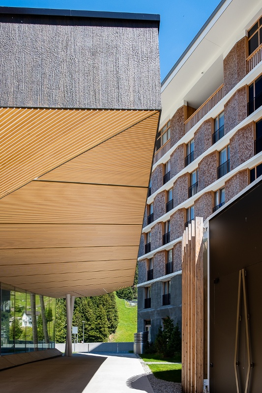Schmid Projekt Andermatt Konzerthalle (9)-1