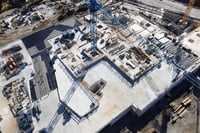 Schmid Projekt Andermatt Podiumerweiterung Mai (3)