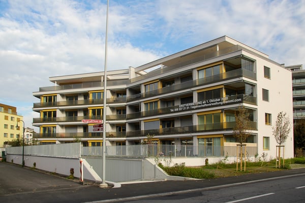 MehrfamilienhausKantonsstrasse 150