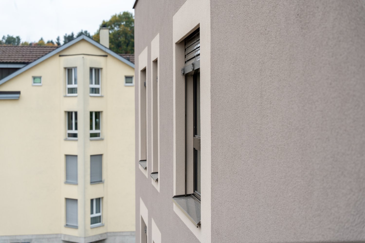 Fassade des MFH in der Nielsenstrasse in Buchrain