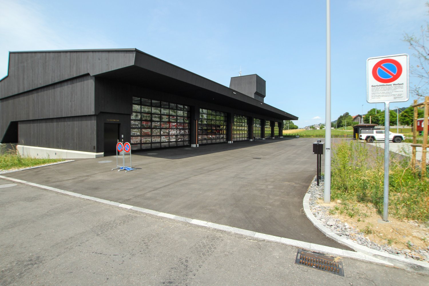 Werkhof und Feuerwehrgebäude Oberfeldstrasse in Root