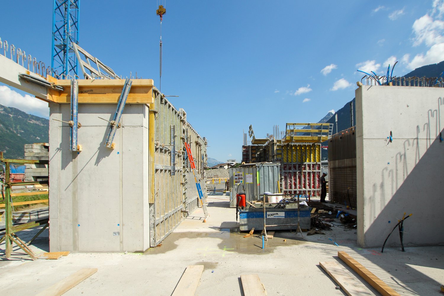 Baumeisterarbeiten beim Neubau MFH Reussacherstrasse in Altdorf