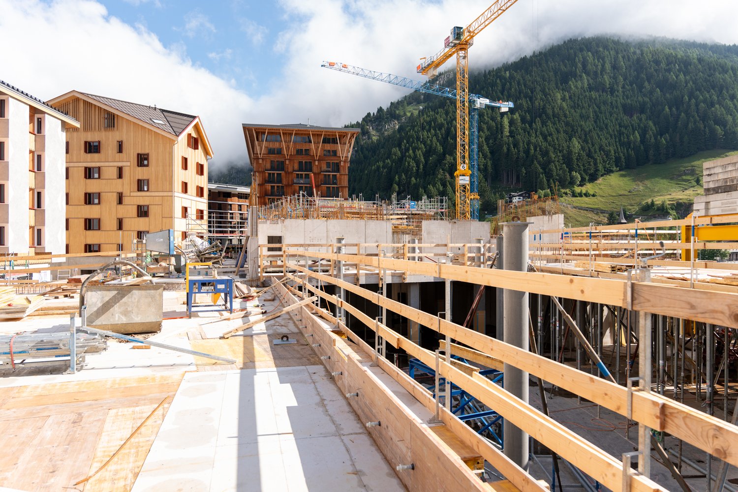 Rohbau Hotel H4C in Andermatt