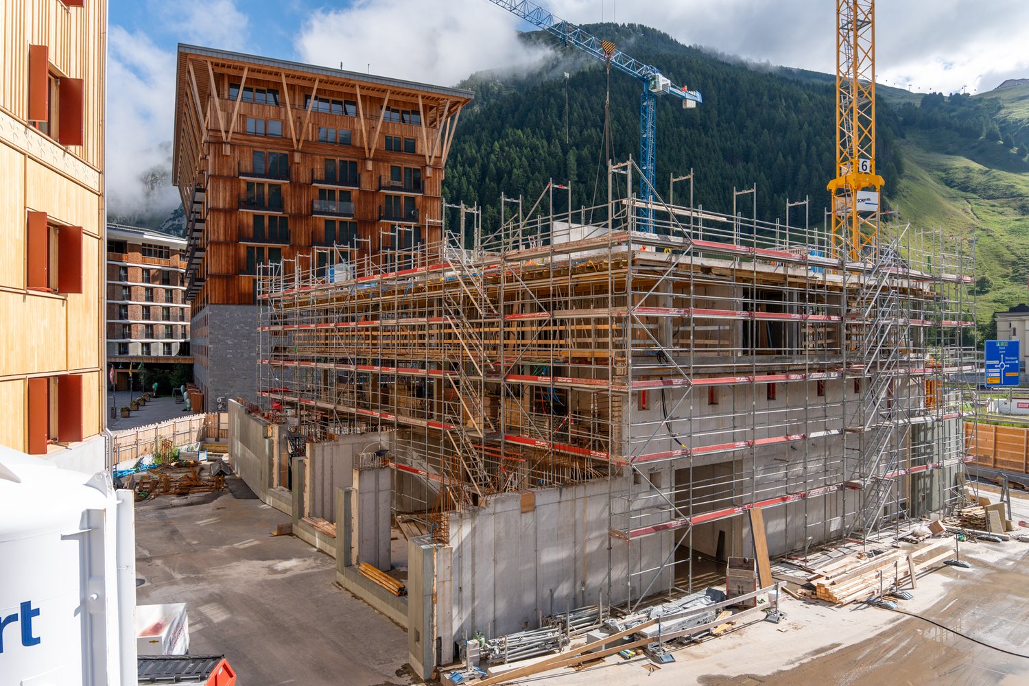 Rohbau Hotel H4C in Andermatt
