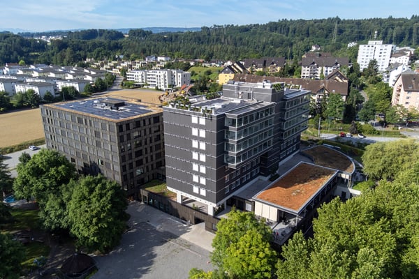 Sanierung Zentralbau, Badstrasse 4
