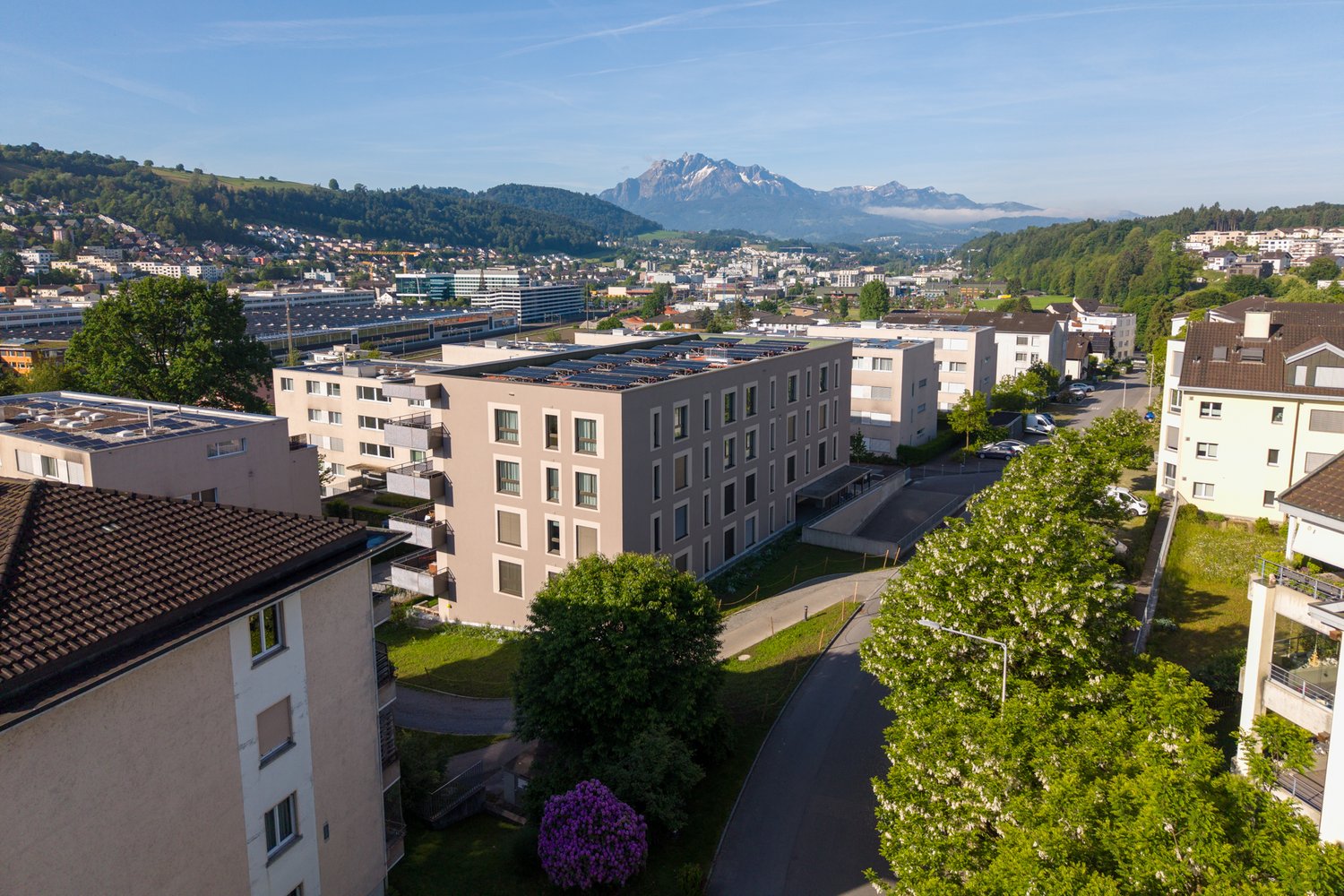 Aussenansicht des neues MFH in Buchrain