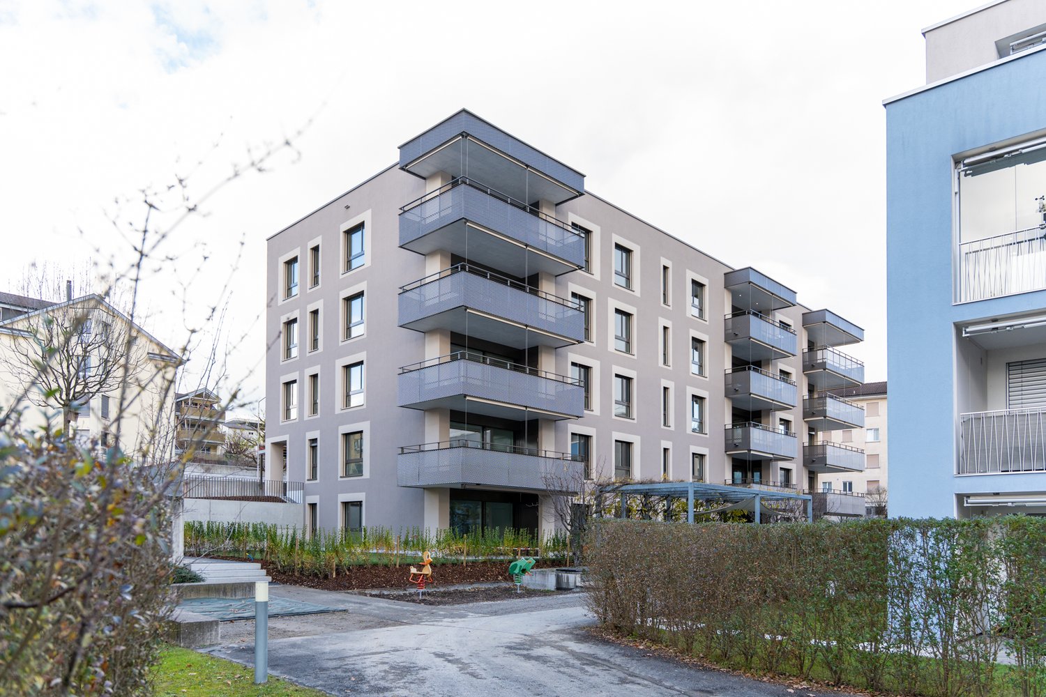 Fassade des MFH Nielsenstrasse in Buchrain