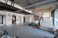 Treppenhaus des Bürogebäudes im Umbau