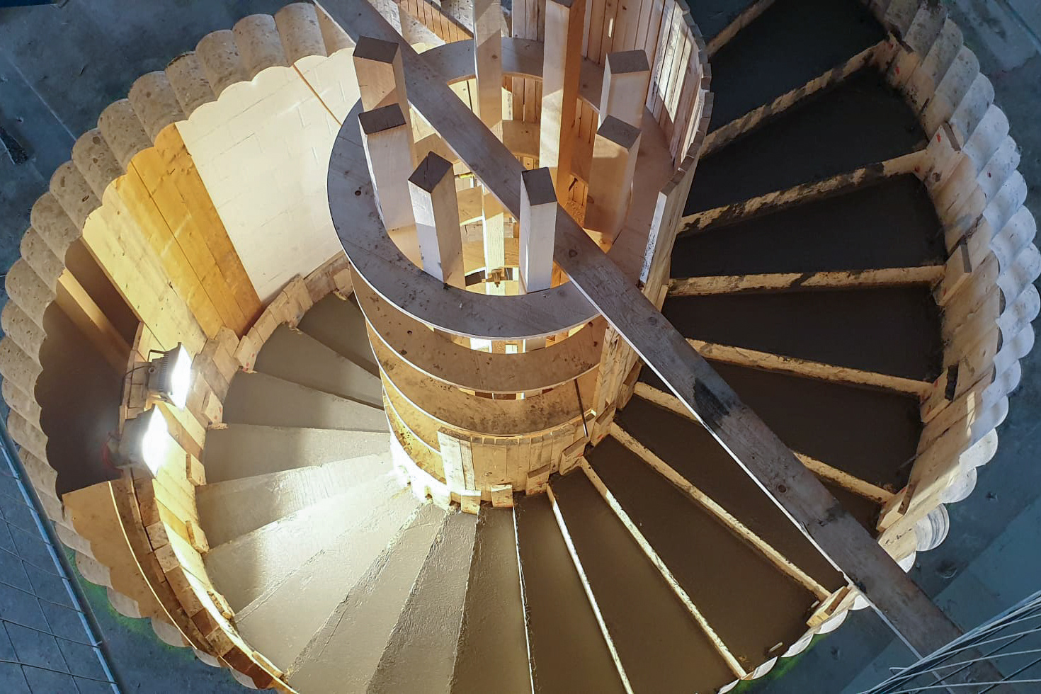 Umbau Industriestrasse 4 in Ebikon - Neue Wendeltreppe