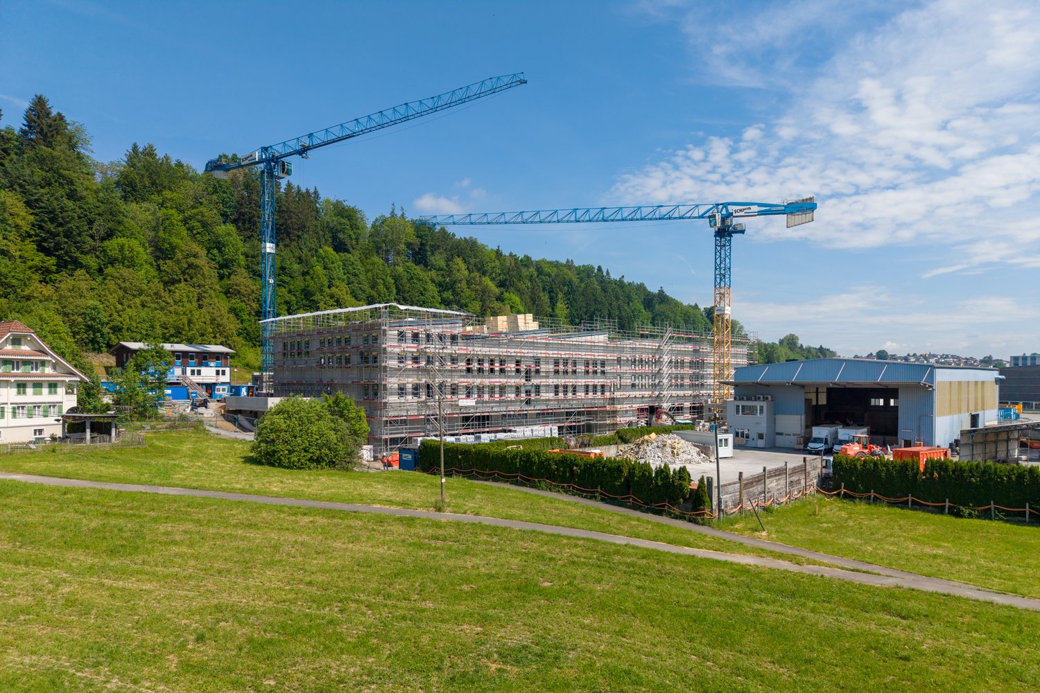 Blick auf das Gebäude in der Ronmatt in Ebikon