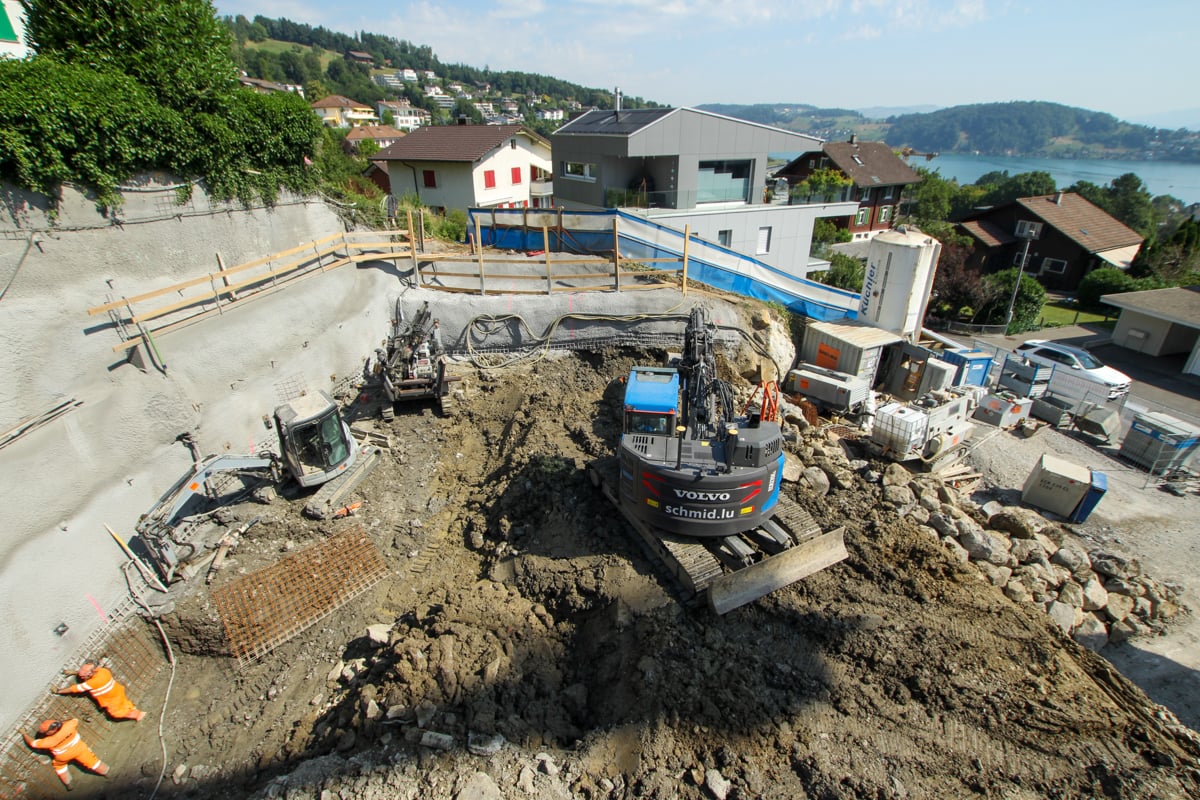 Tiefbauarbeiten Riedmattstrasse in Hergiswil