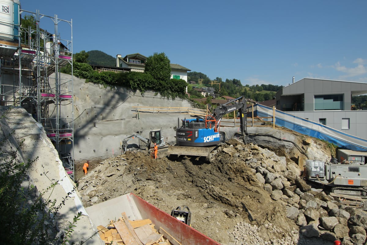 Tiefbauarbeiten Riedmattstrasse in Hergiswil