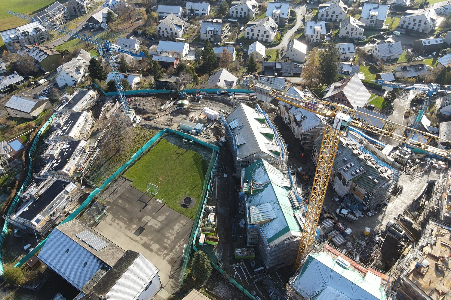 Drohnenaufnahme der Baustelle im Hirzel