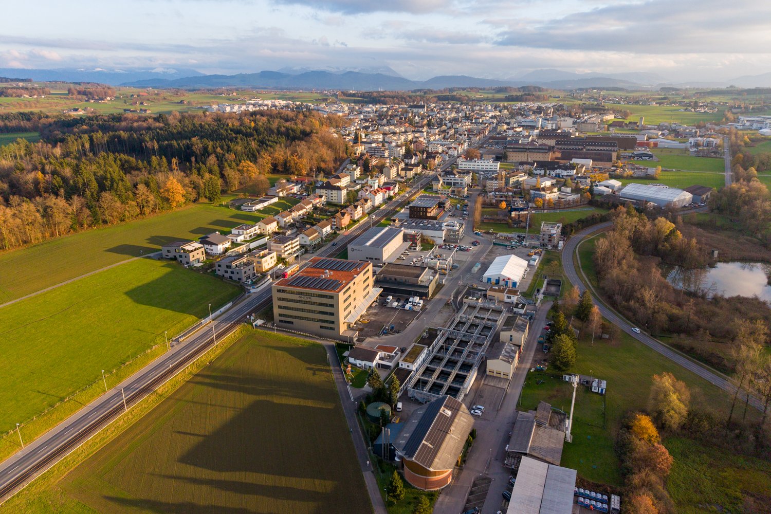 Drohnenaufnahme Turbiweg in Hochdorf