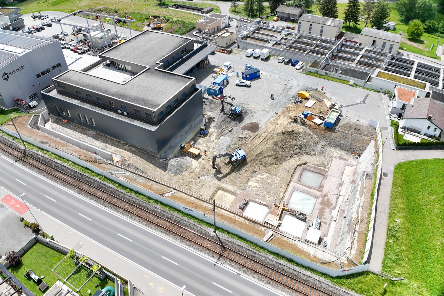 Luftaufnahme der Baugrube Turbiweg in Hochdorf