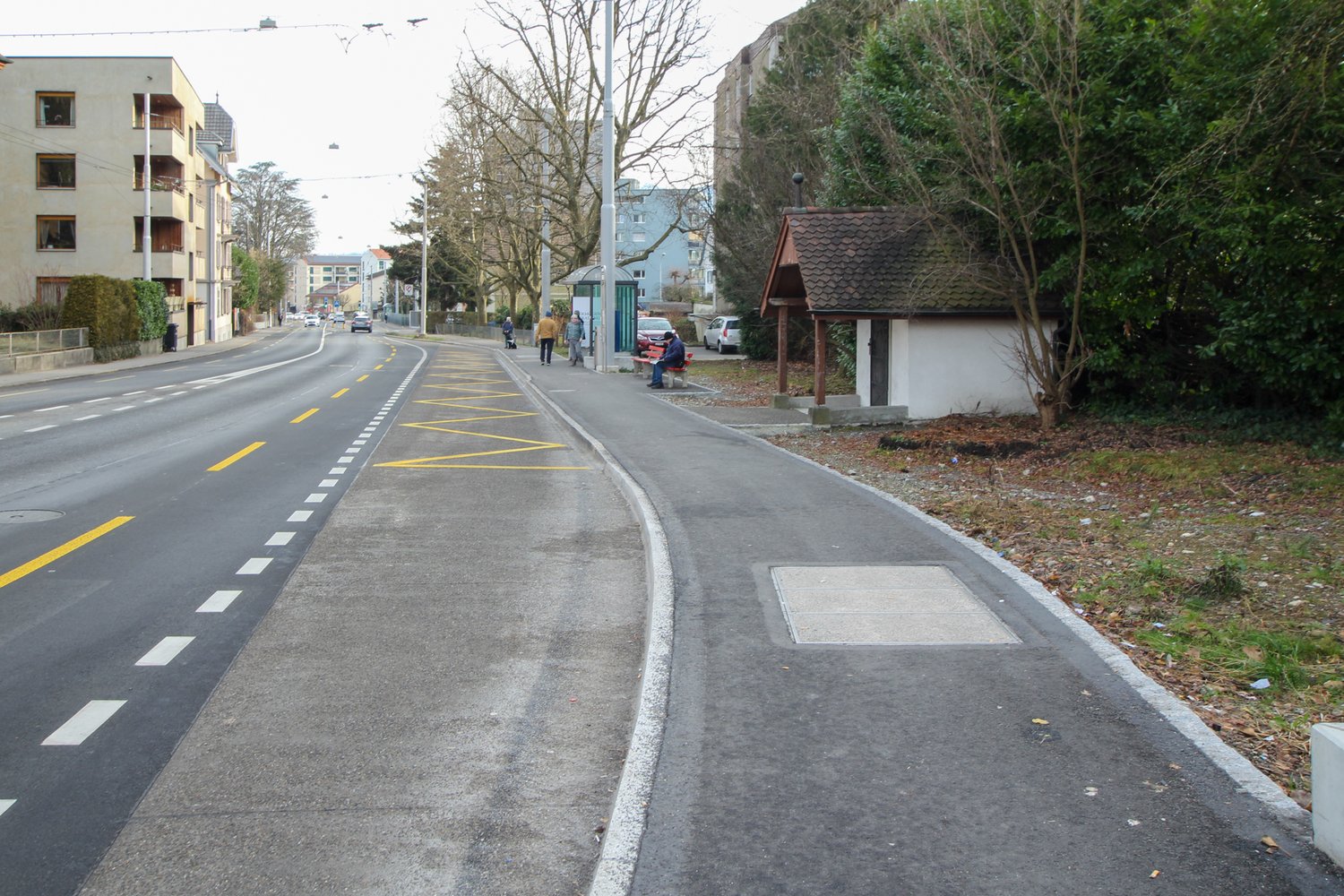 Bushaltestelle in Kriens nach der Sanierung
