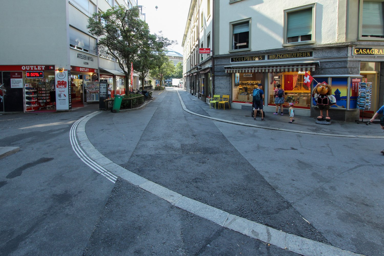 Denkmalstrasse in Luzern nach der Sanierung der Werkleitungen