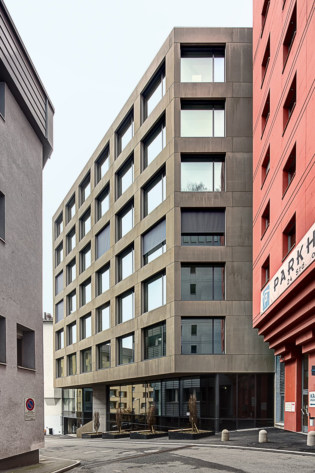 Aussenaufnahme des Geschäftshauses HDK in Luzern