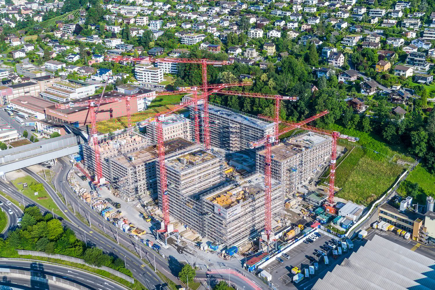 Luftaufnahmen der Überbauung Eichhof-West in Luzern-Kriens