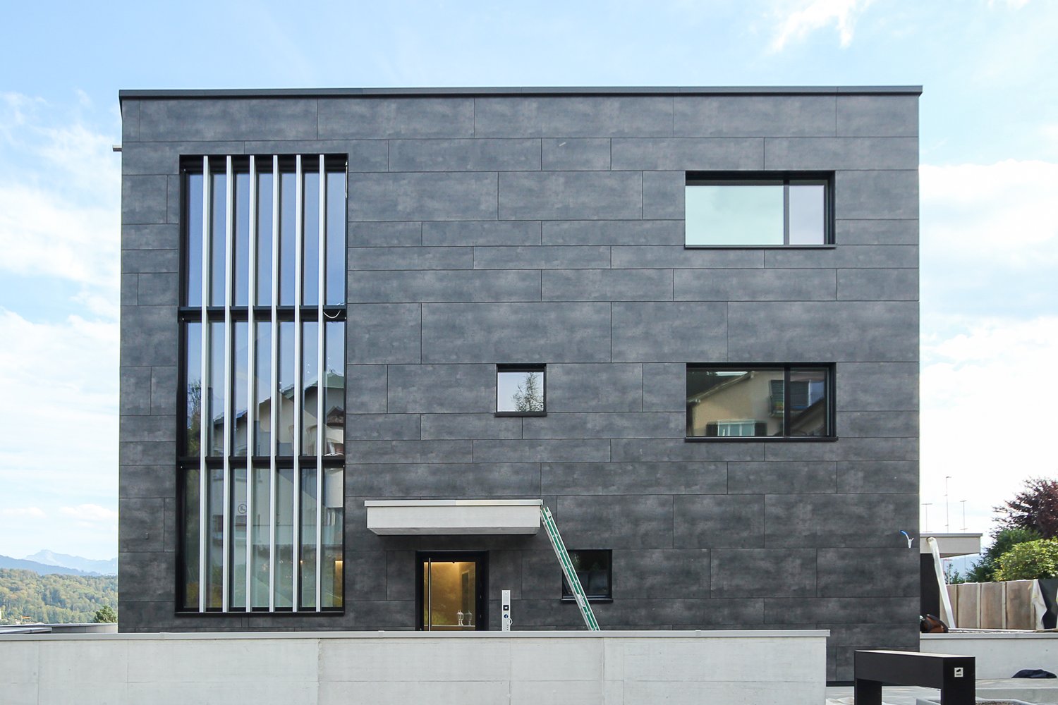 Hinterlüftete Fassade vom MFH am Steinhofrain in Luzern