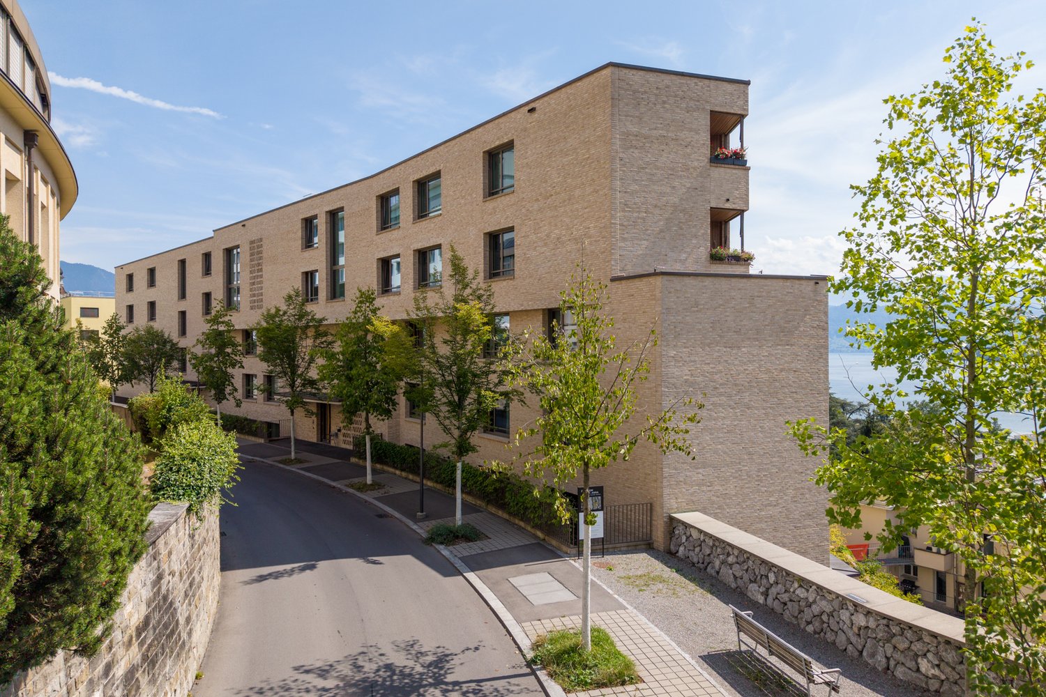 Drohnenaufnahme St. Anna in Luzern - Klinker