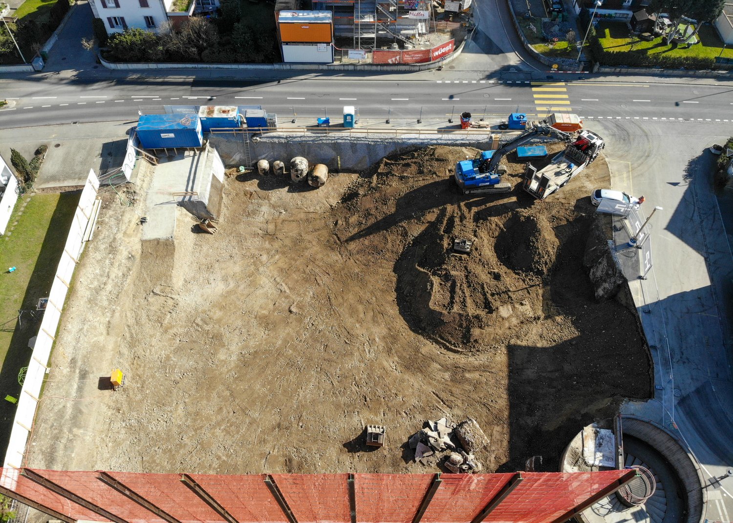 Drohnenaufnahme vom Bauplatz in Nebionn