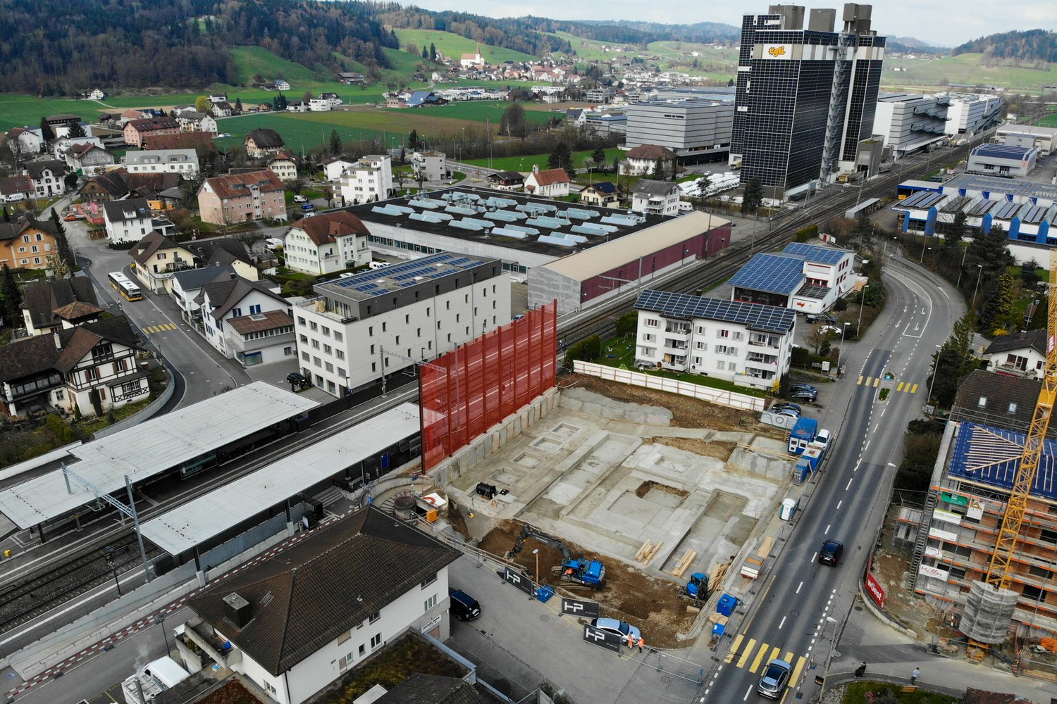 Luftaufnahme des Bauplatzes Gleis 4 in Nebikon