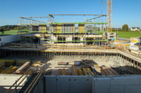 Baumeisterarbeiten beim Neubau der MFH in Rain