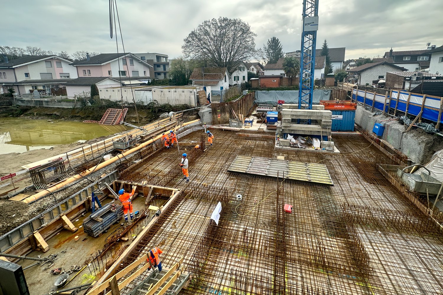 Rohbau des DEFH im Fischerhüsliweg 4 in Wohlen