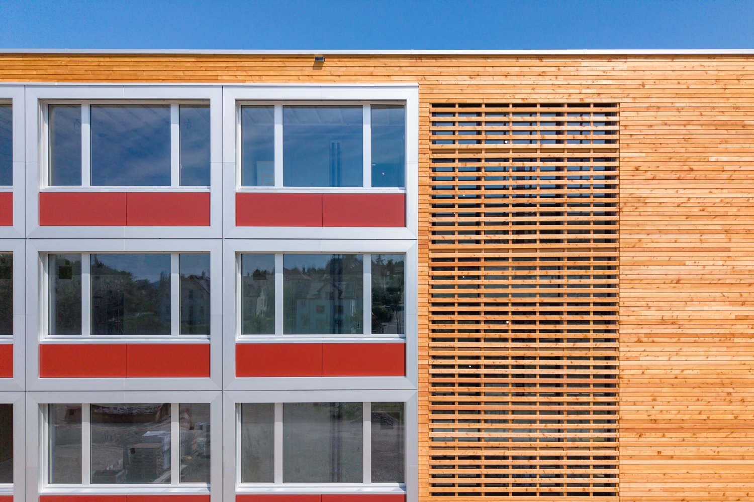 Fassadendetail Fenster Holzfassade
