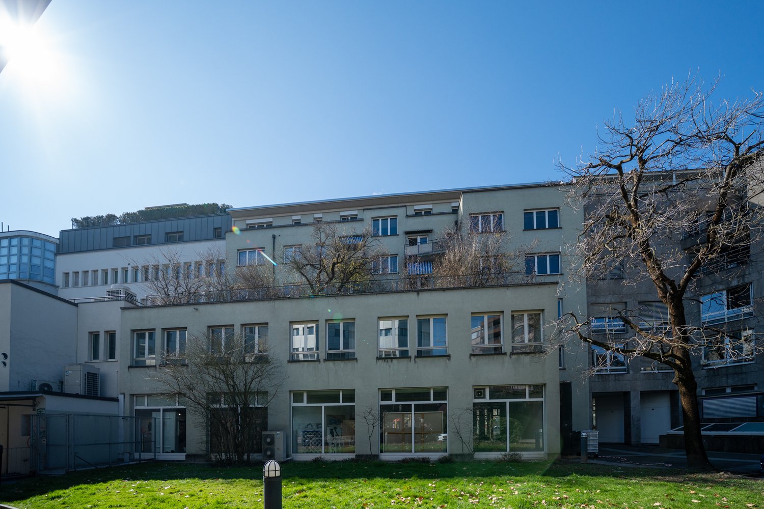 Fassade des WGH am Bundesplatz 12 in Zug