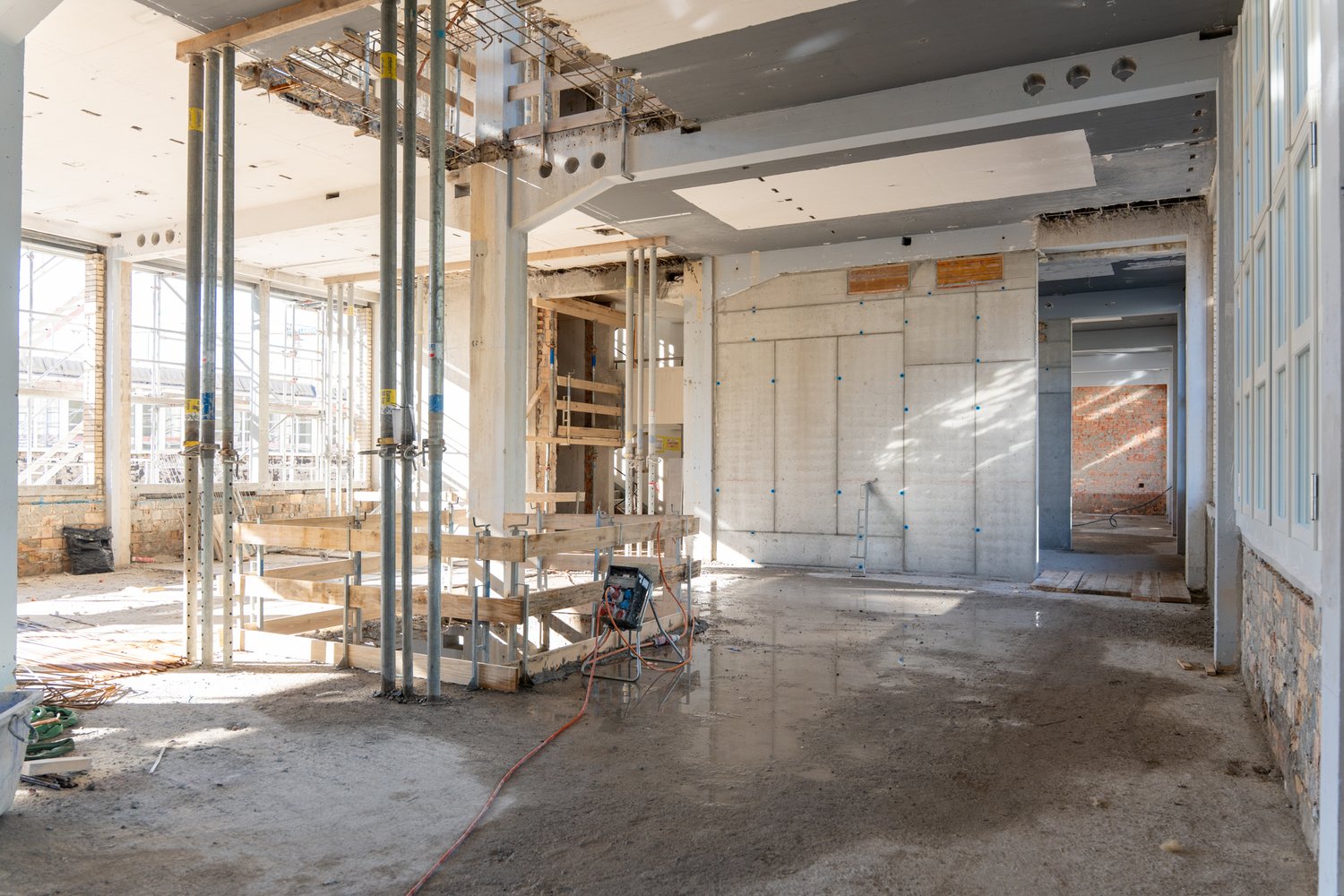 Sanierungsarbeiten der bestehenden Räume