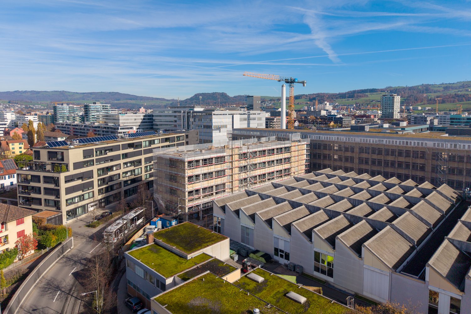 Drohenaufnahme des Gebäude am Zählerweg in Zug