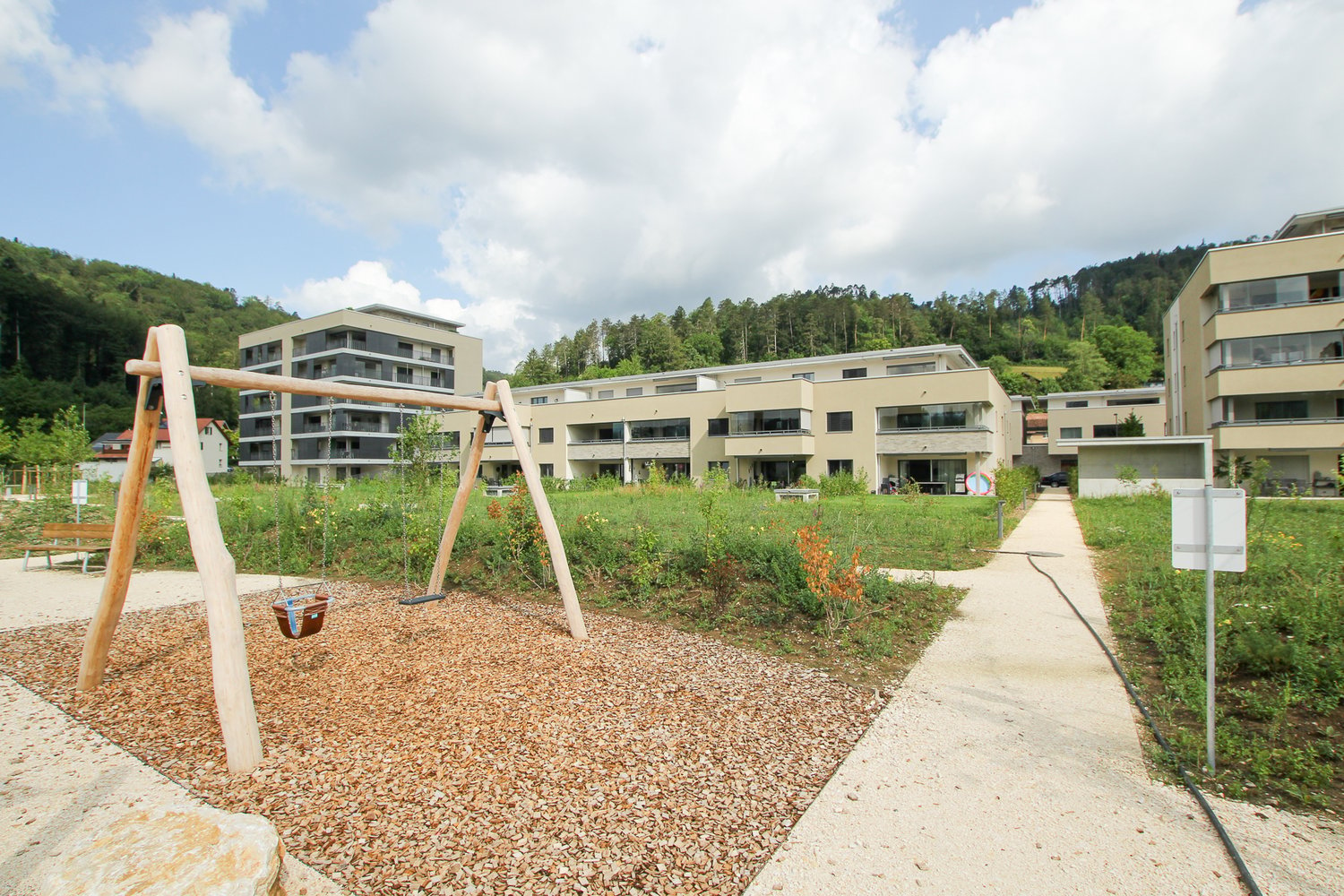 Blick auf die Überbauung Papiri in Zwingen