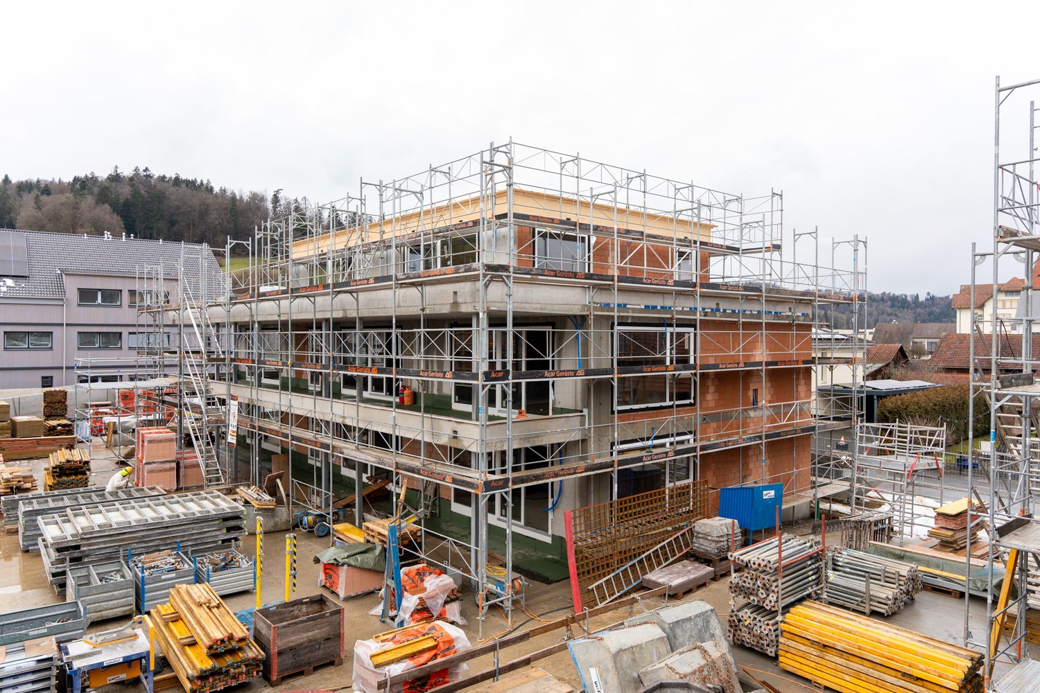 Mehrfamilienhaus am Obstweg in Staffelbach