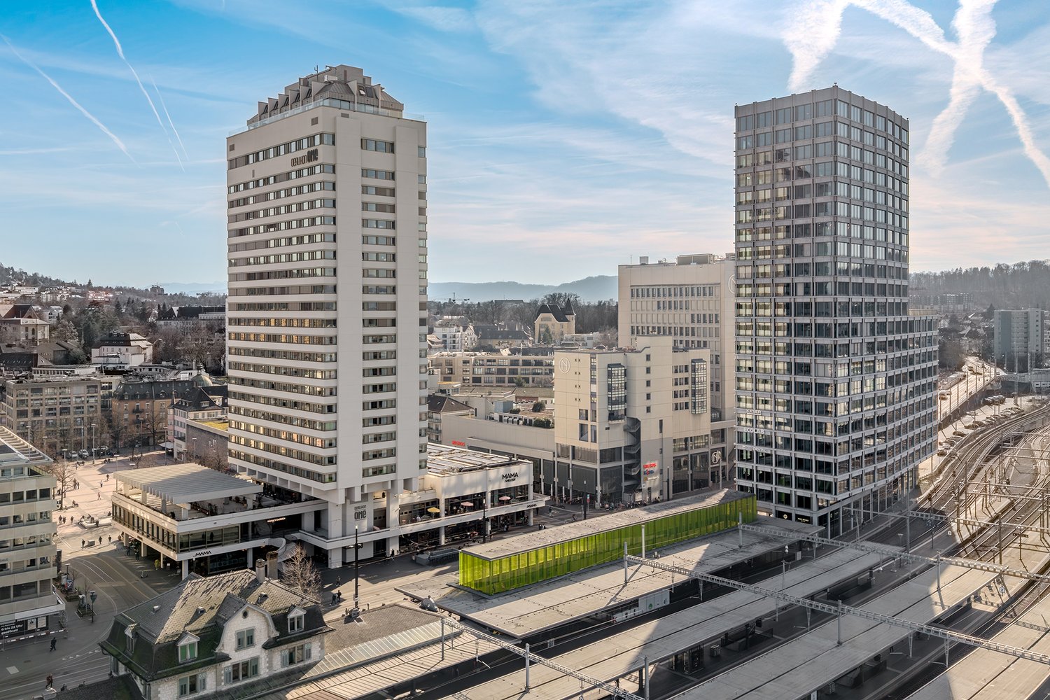 Drohnenaufnahme des sanierten Gebäudes in Oerlikon