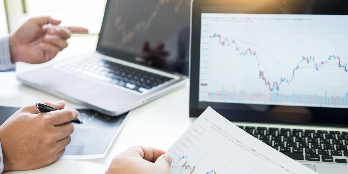 Stockbild | Job | Baukosten | Baukostenplaner | 1200x600
