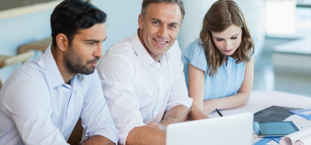 Stockbild | Personal | Job | Büro | 1200x560