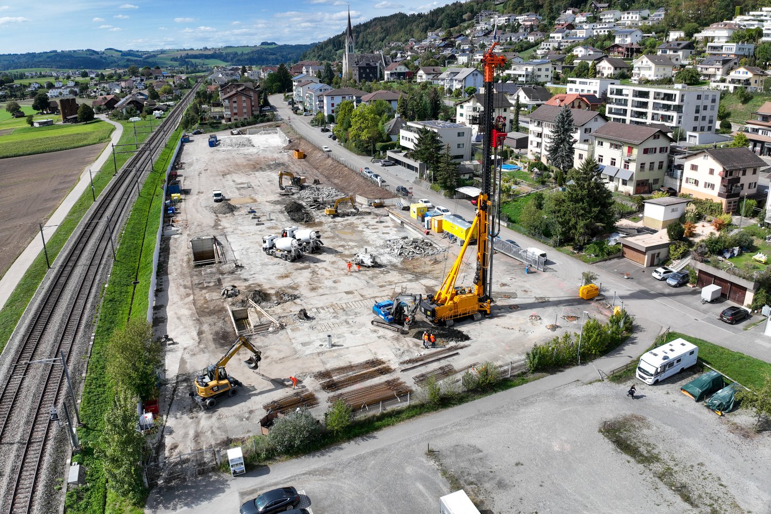 Drohnenaufnahme des Baufeldes der Überbauung Heuacher in Wauwil
